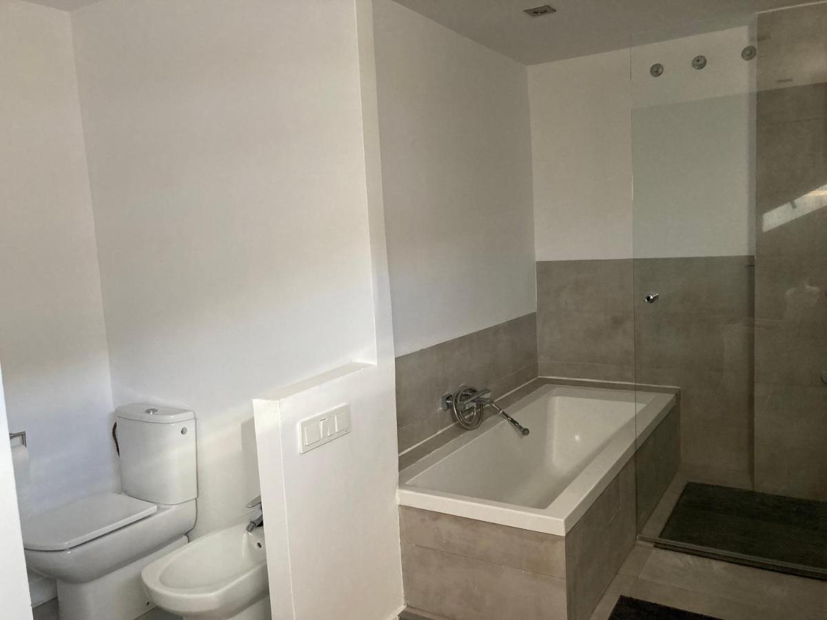 Piso Dos Dormitorios Muy Centrico Fuengirola Exterior foto